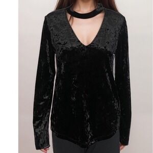 3/$30 Sanctuary Top XS Black Choker Neck Bell Sleeve Crushed Velvet Whimsigoth‎